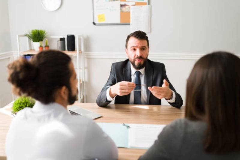 DIVORCER OU SE SEPARER A BREST, LESNEVEN OU LANDERNEAU: COMMENT CHOISIR UN NOTAIRE ?